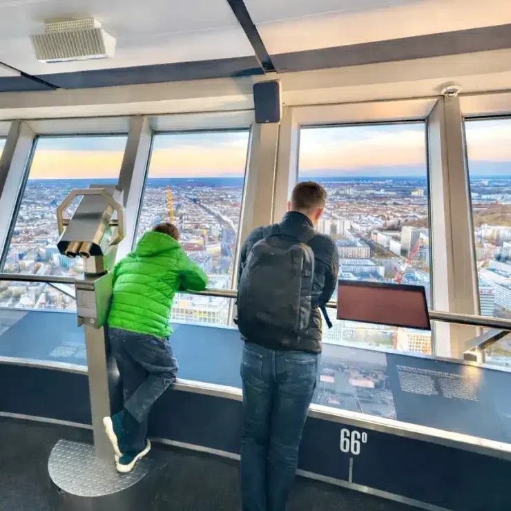 tv-turm-berlin-aussichtsplattform-mood-bild-2026-04-2